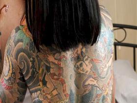 全身タトゥーの女たち　イカつい見た目とは裏腹に超敏感でイキよがってアヘ顔絶頂！　サンプル画像14